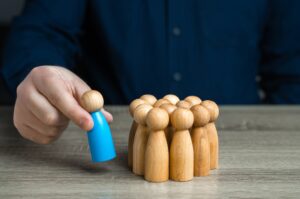 Appoint a leader to the new team.