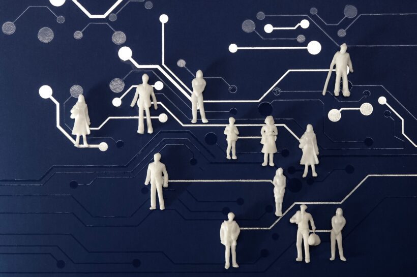 Kiemelkedő teljesítményű elit csapatok kialakítása Digital society